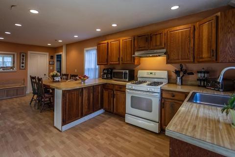 239 Phinneys Ln, Barnstable, MA 02632 photo 11
