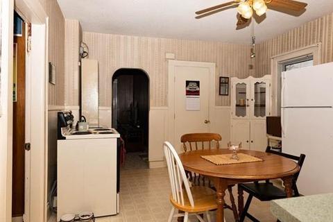 47 Harvard St, Chicopee, MA 01020 photo 11