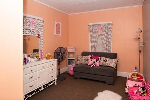 47 Harvard St, Chicopee, MA 01020 photo 8