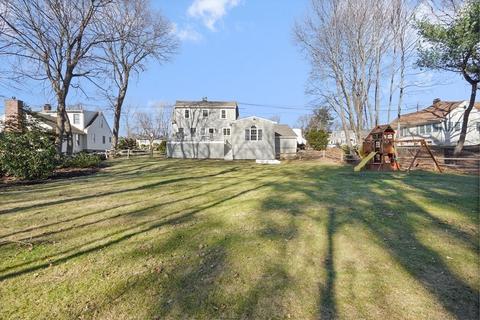 107 Conant St, Danvers, MA 01923 photo 3