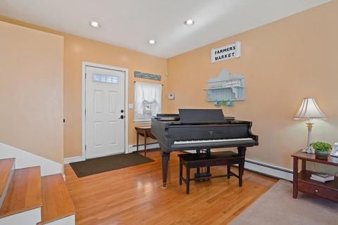 107 Conant St, Danvers, MA 01923 photo 15