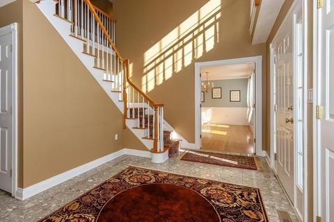 40 Laurel Ln, Canton, MA 02021 photo 4