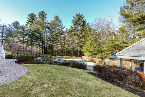 40 Laurel Ln, Canton, MA 02021 photo 33