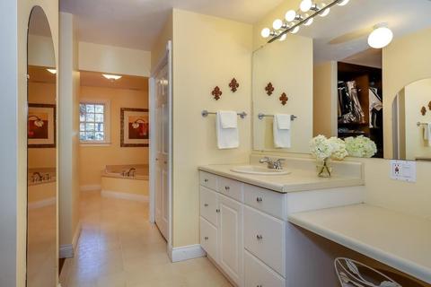 40 Laurel Ln, Canton, MA 02021 photo 23