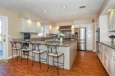 40 Laurel Ln, Canton, MA 02021 photo 11