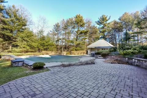 40 Laurel Ln, Canton, MA 02021 photo 34