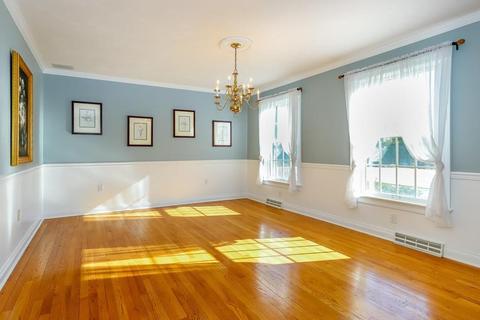 40 Laurel Ln, Canton, MA 02021 photo 8