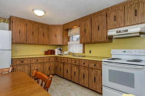 16 Beatty St, Canton, MA 02021 photo 9