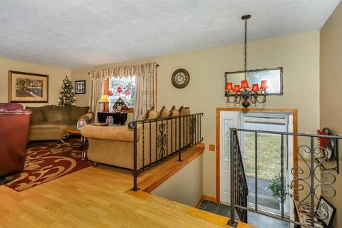 1 Estey Way, Canton, MA 02021 photo 3