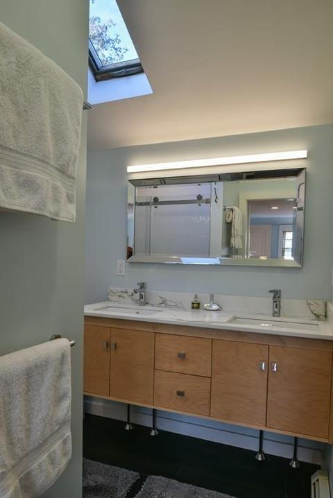 34 Beach St, Marblehead, MA 01945 photo 18