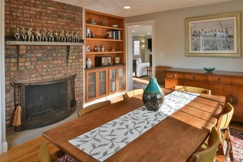 34 Beach St, Marblehead, MA 01945 photo 12