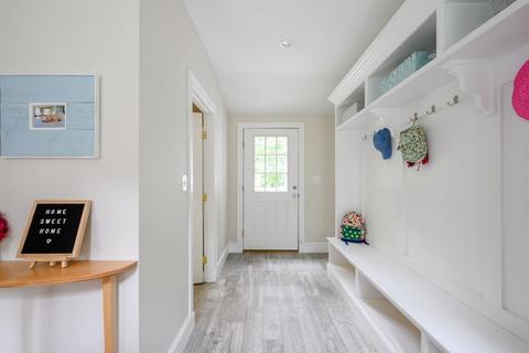 37 Butler Rd, Hingham, MA 02043 photo 4