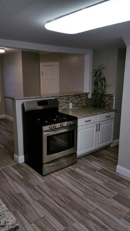 44 Campechi St, Springfield, MA 01104 photo 4