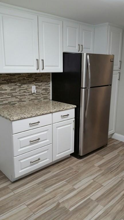 44 Campechi St, Springfield, MA 01104 photo 7