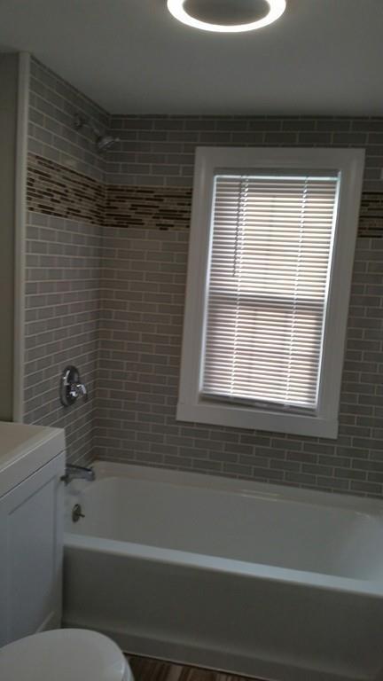 44 Campechi St, Springfield, MA 01104 photo 15