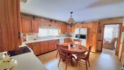 23 Fairway Dr, Acushnet, MA 02743 photo 8
