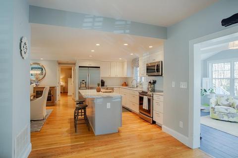 3 Leather Ln, Beverly, MA 01915 photo 6