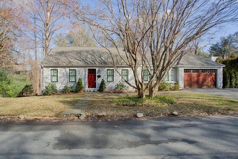 3 Leather Ln, Beverly, MA 01915 photo 3