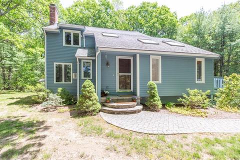 44 South St, Upton, MA 01568 photo 1