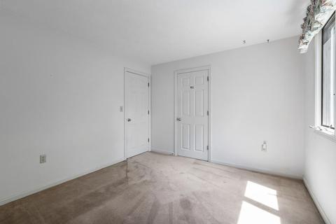 44 South St, Upton, MA 01568 photo 14