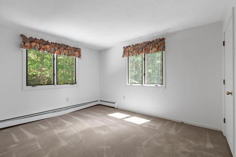 44 South St, Upton, MA 01568 photo 15