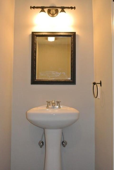 77 Ledgecrest Dr, Worcester, MA 01603 photo 11