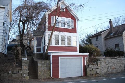 951 Washington St, Gloucester, MA 01930 photo 1