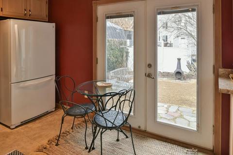 6 Maple St, Gloucester, MA 01930 photo 8