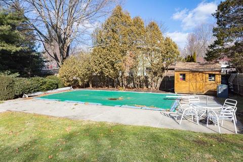 21 Beverly Ave, Marblehead, MA 01945 photo 14