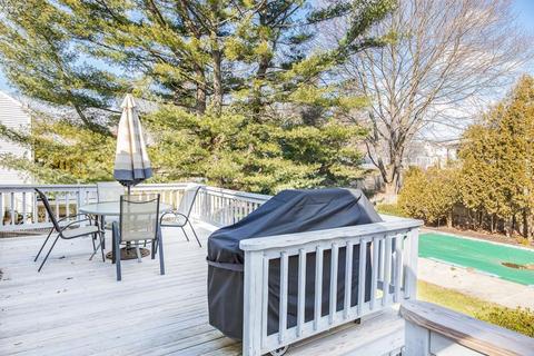 21 Beverly Ave, Marblehead, MA 01945 photo 16