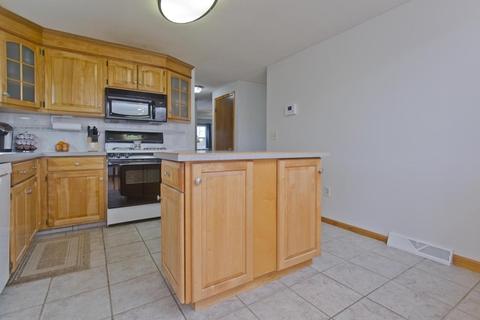380 Tinkham Rd, Springfield, MA 01129 photo 10
