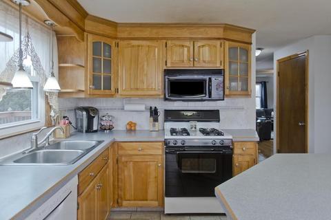 380 Tinkham Rd, Springfield, MA 01129 photo 11