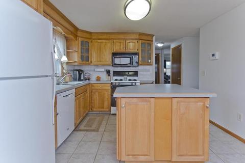 380 Tinkham Rd, Springfield, MA 01129 photo 9