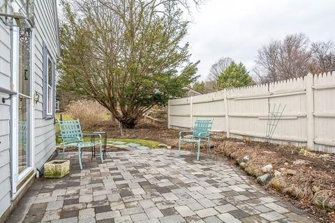 288 Charles, Reading, MA 01867 photo 5