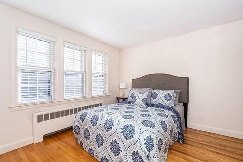 288 Charles, Reading, MA 01867 photo 24