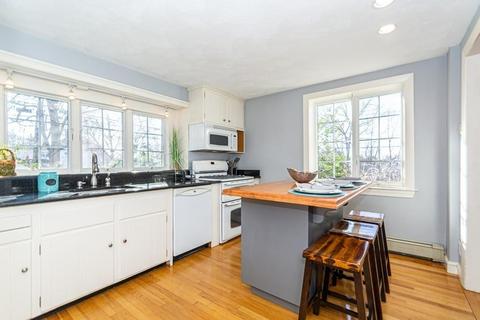 288 Charles, Reading, MA 01867 photo 8