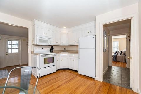 288 Charles, Reading, MA 01867 photo 27