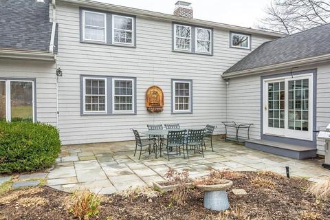 288 Charles, Reading, MA 01867 photo 29