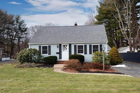 32 Summer St, Danvers, MA 01923 photo 1