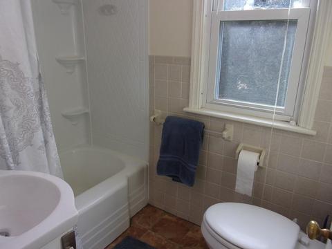 22 Mary St, Springfield, MA 01118 photo 15