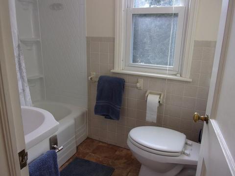 22 Mary St, Springfield, MA 01118 photo 16
