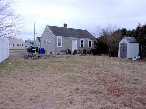 22 Mary St, Springfield, MA 01118 photo 3
