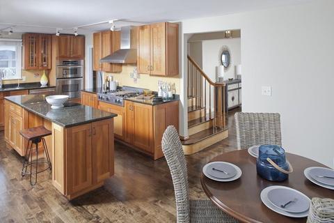237 Beach Ave, Hull, MA 02045 photo 3