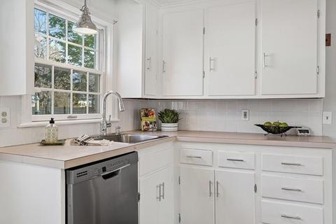 14 Burnside Rd, Needham, MA 02494 photo 15