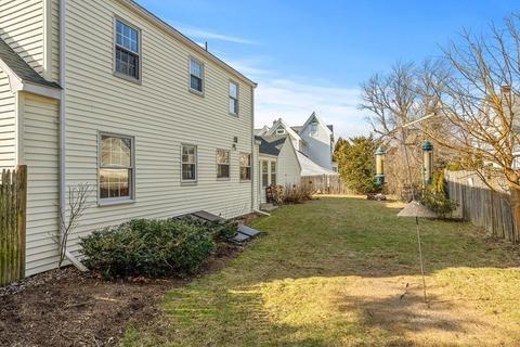 14 Burnside Rd, Needham, MA 02494 photo 39