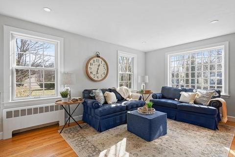 14 Burnside Rd, Needham, MA 02494 photo 3