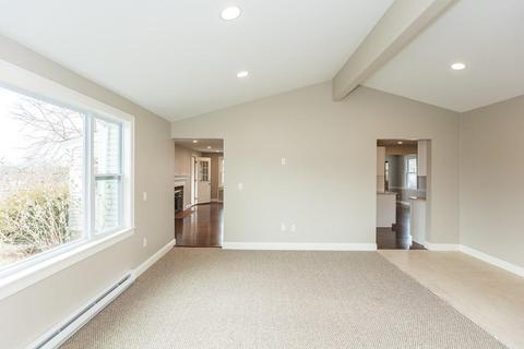14 Prospect St, Danvers, MA 01923 photo 7