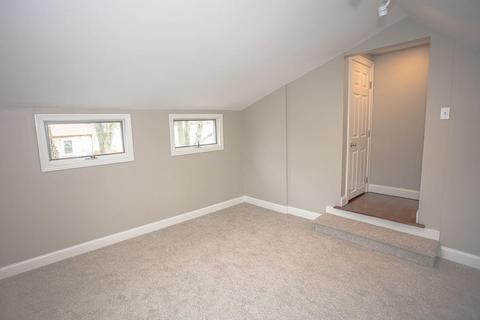 14 Prospect St, Danvers, MA 01923 photo 20