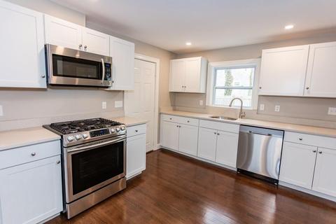 14 Prospect St, Danvers, MA 01923 photo 12