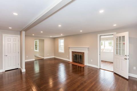 14 Prospect St, Danvers, MA 01923 photo 3
